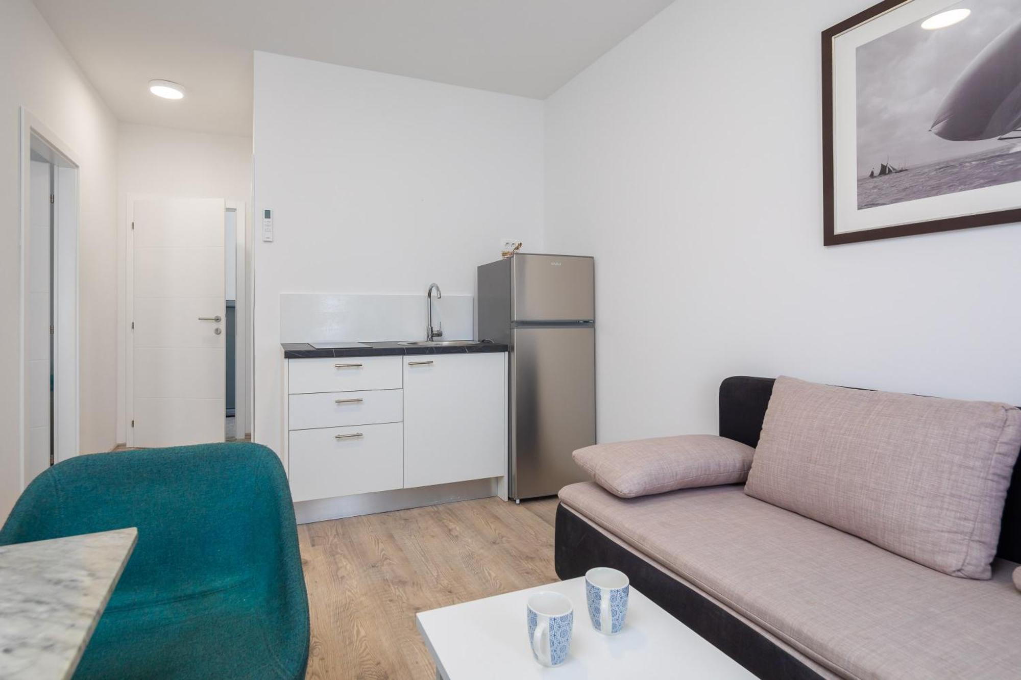 Beachfront Apartments Providenca With Free Parking Makarska Cameră foto
