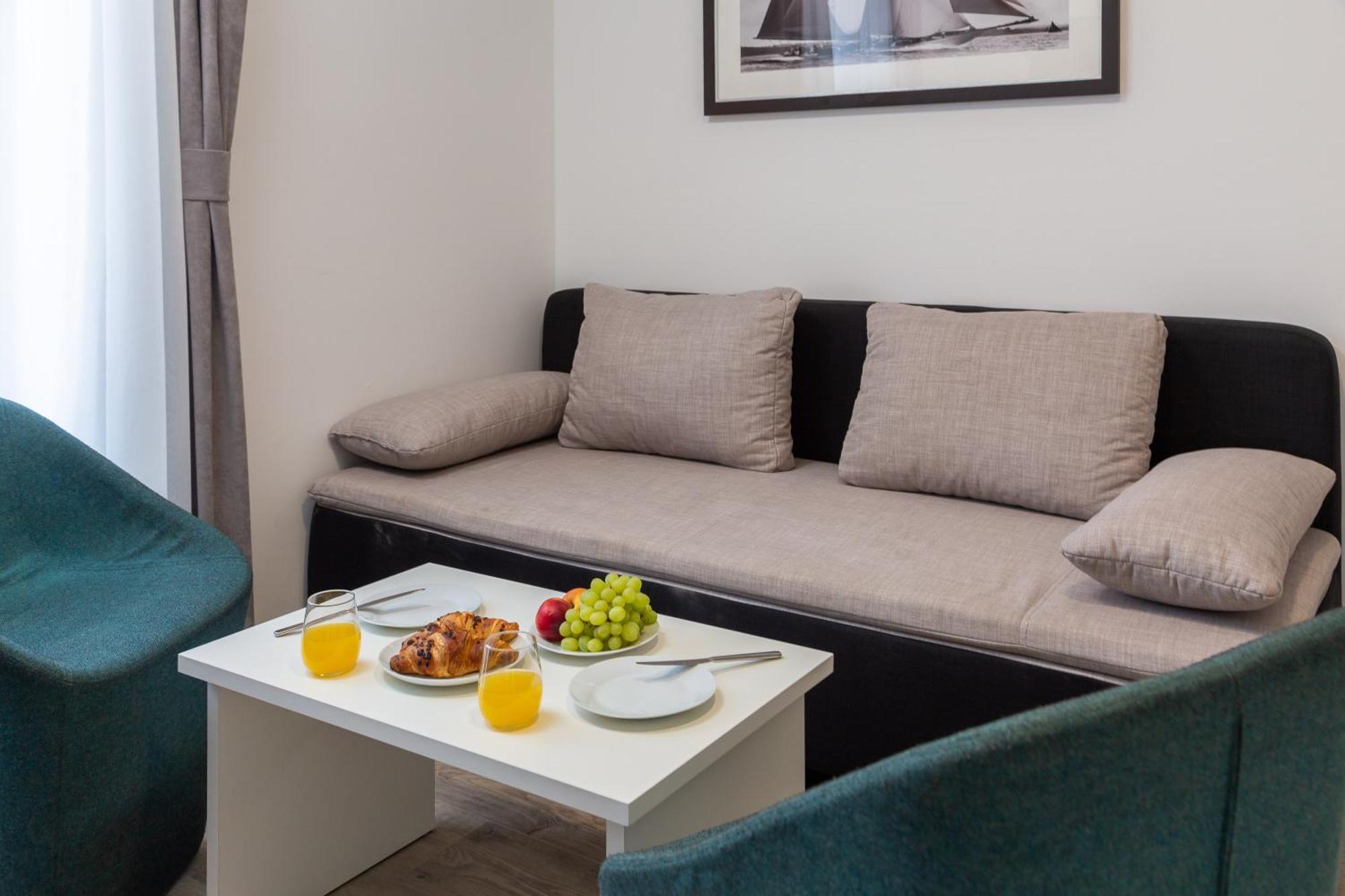 Beachfront Apartments Providenca With Free Parking Makarska Cameră foto
